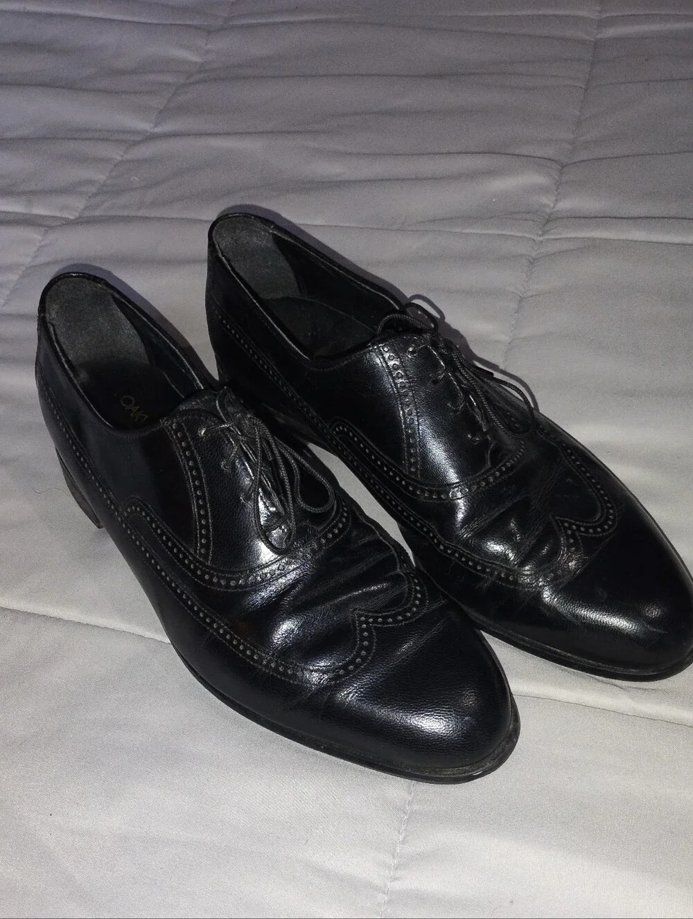 Classic Black Leather Brogue Derby Shoes for Men